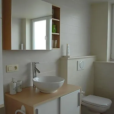 De Kleine 4*